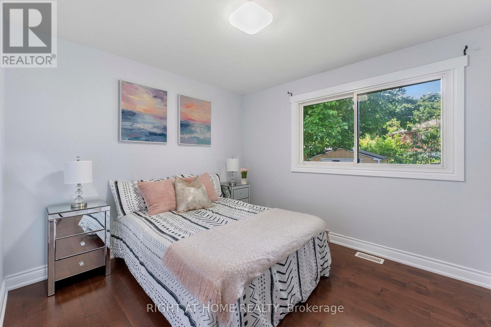 608 MCCOWAN ROAD - 14