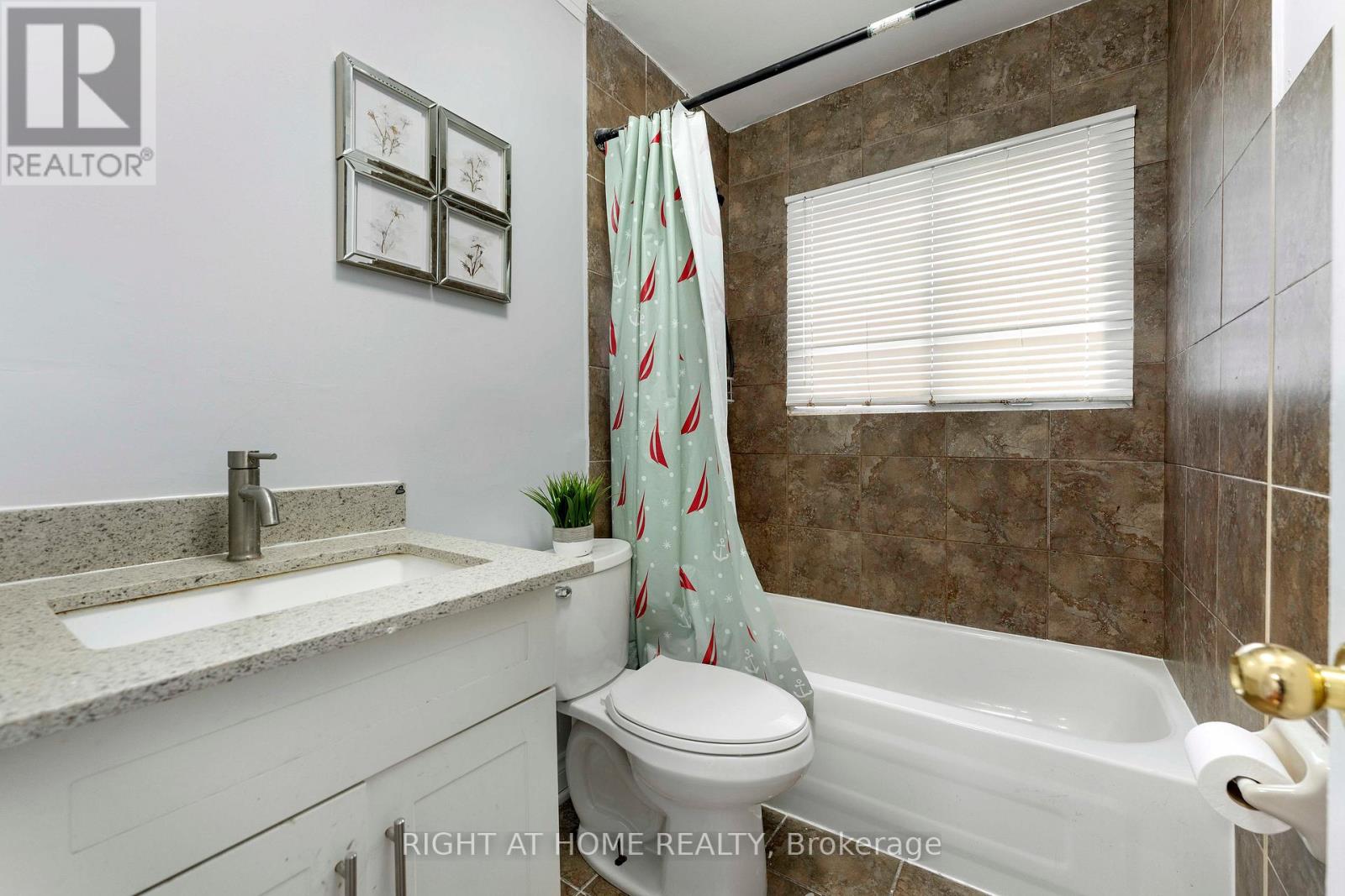 608 MCCOWAN ROAD - 17