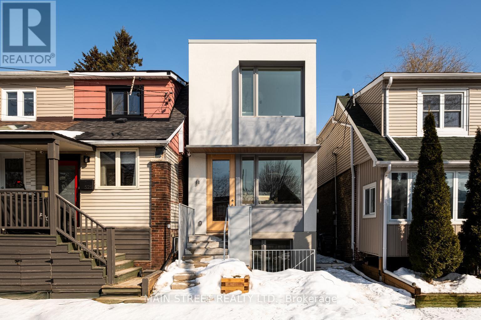 523 CRAVEN ROAD - 1