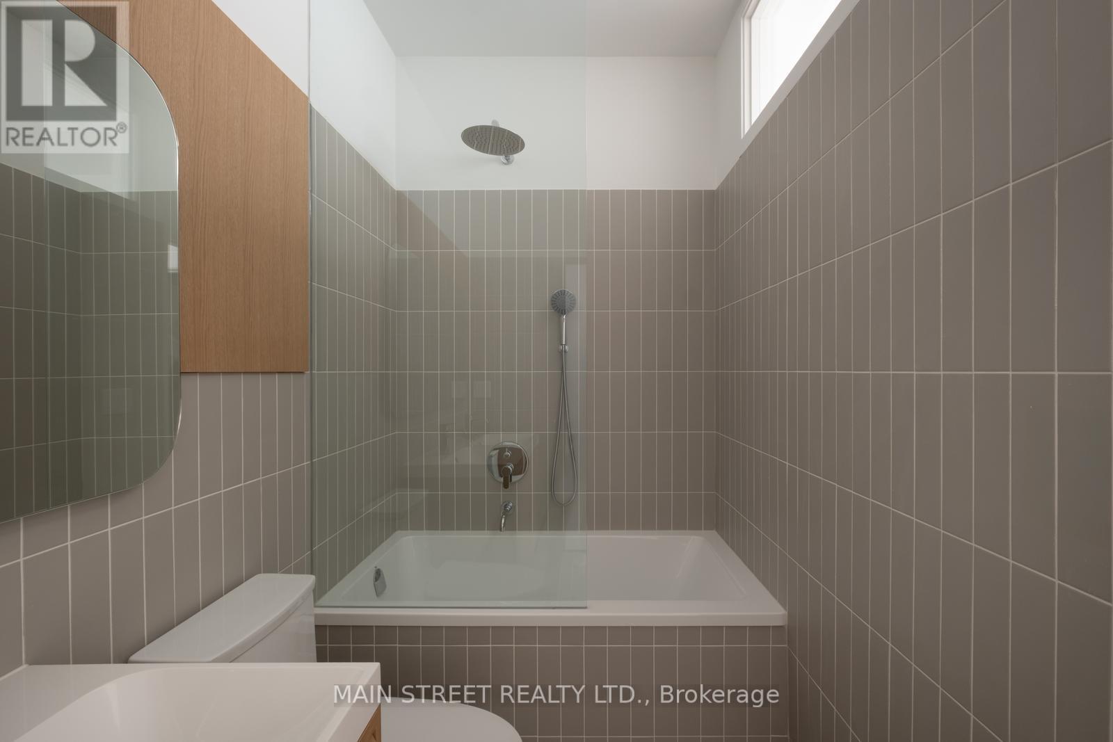 523 CRAVEN ROAD - 13
