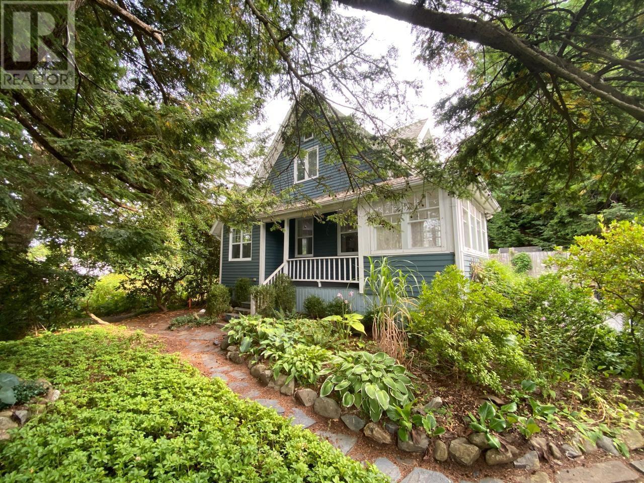 Property photo of 38 Kearney Lake Road