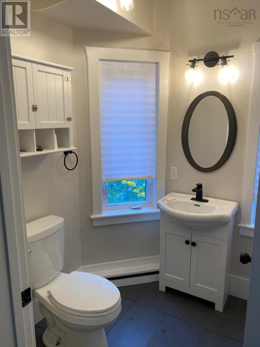 Property 15 of 22 of 38 Kearney Lake Road