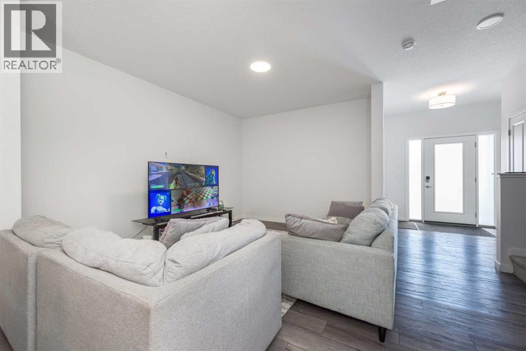 Single Family House for Sale in  Magnolia Drive SE Mahogany Calgary 