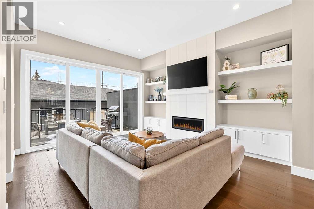 Single Family House for Sale in   Street SW Glenbrook Calgary 