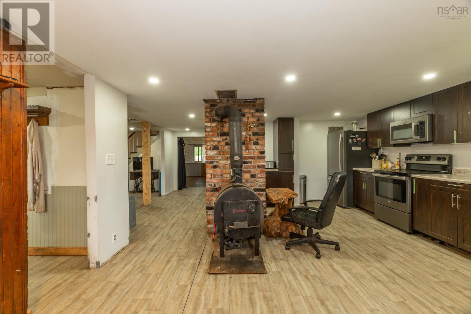 Property 11 of 42 of 3862 Clementsvale Road