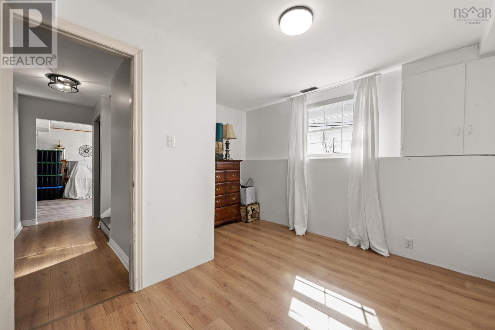 Property 26 of 42 of 128 Redoubt Way