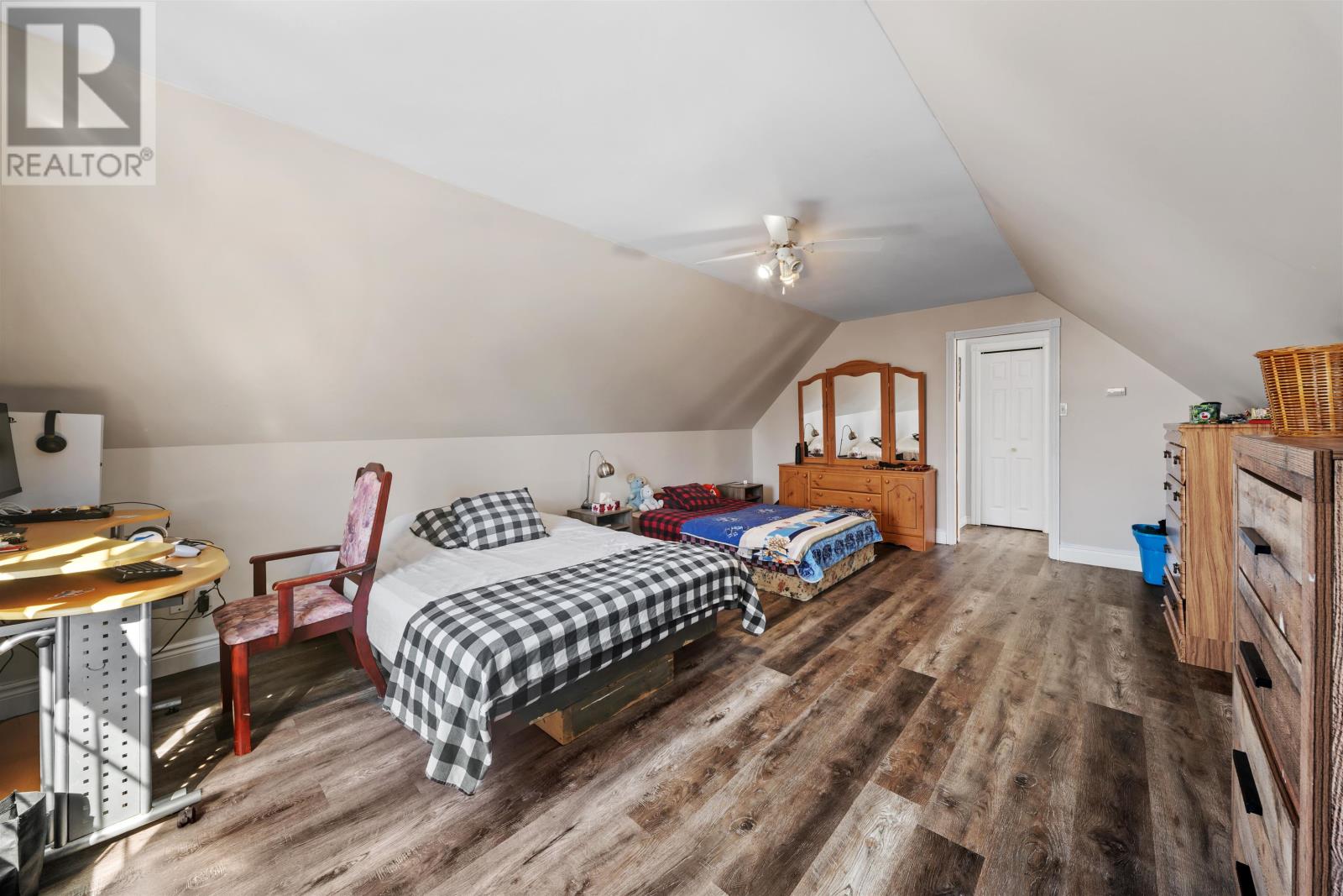 Single Family House for Sale in  Rte  Richmond 