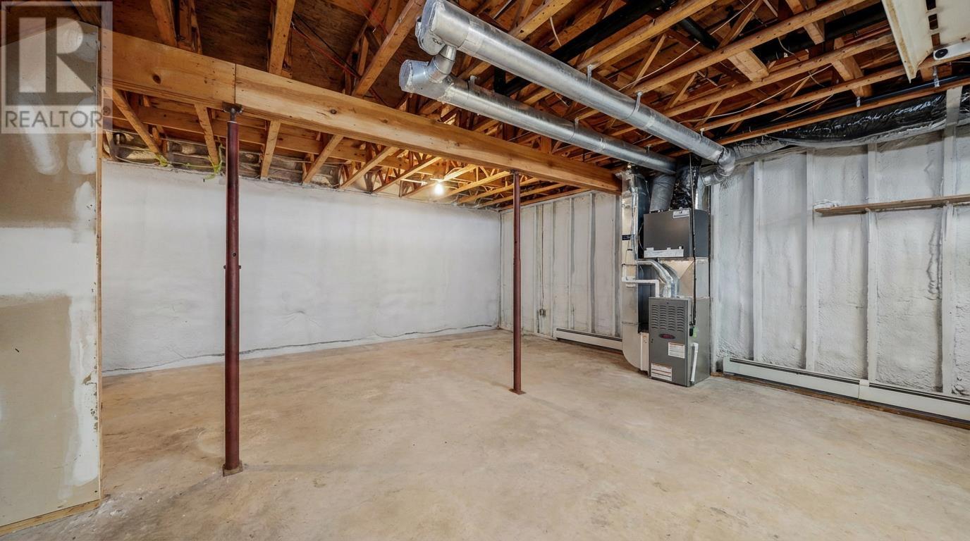 Single Family House for Sale in  Rte  Richmond 