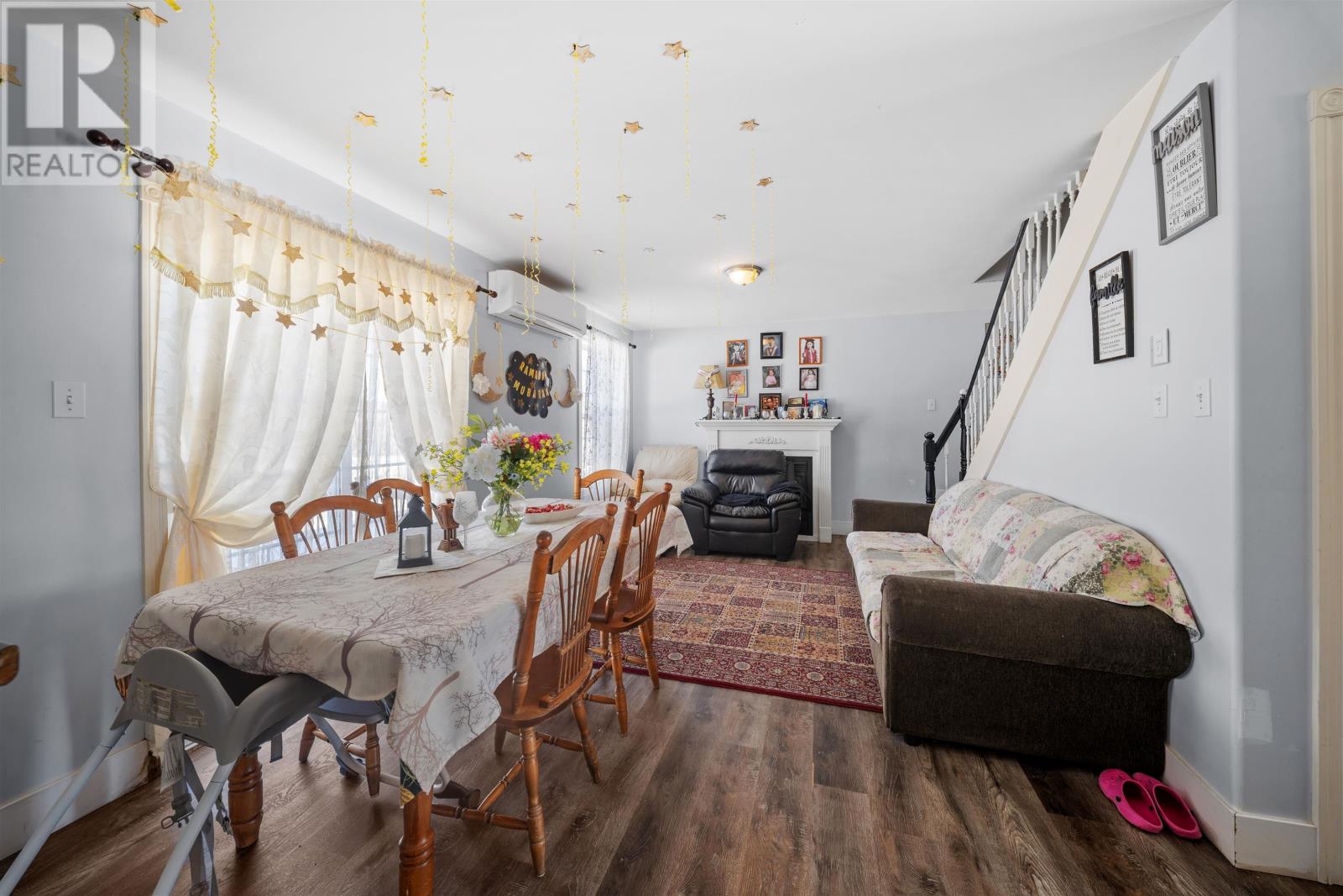 Single Family House for Sale in  Rte  Richmond 