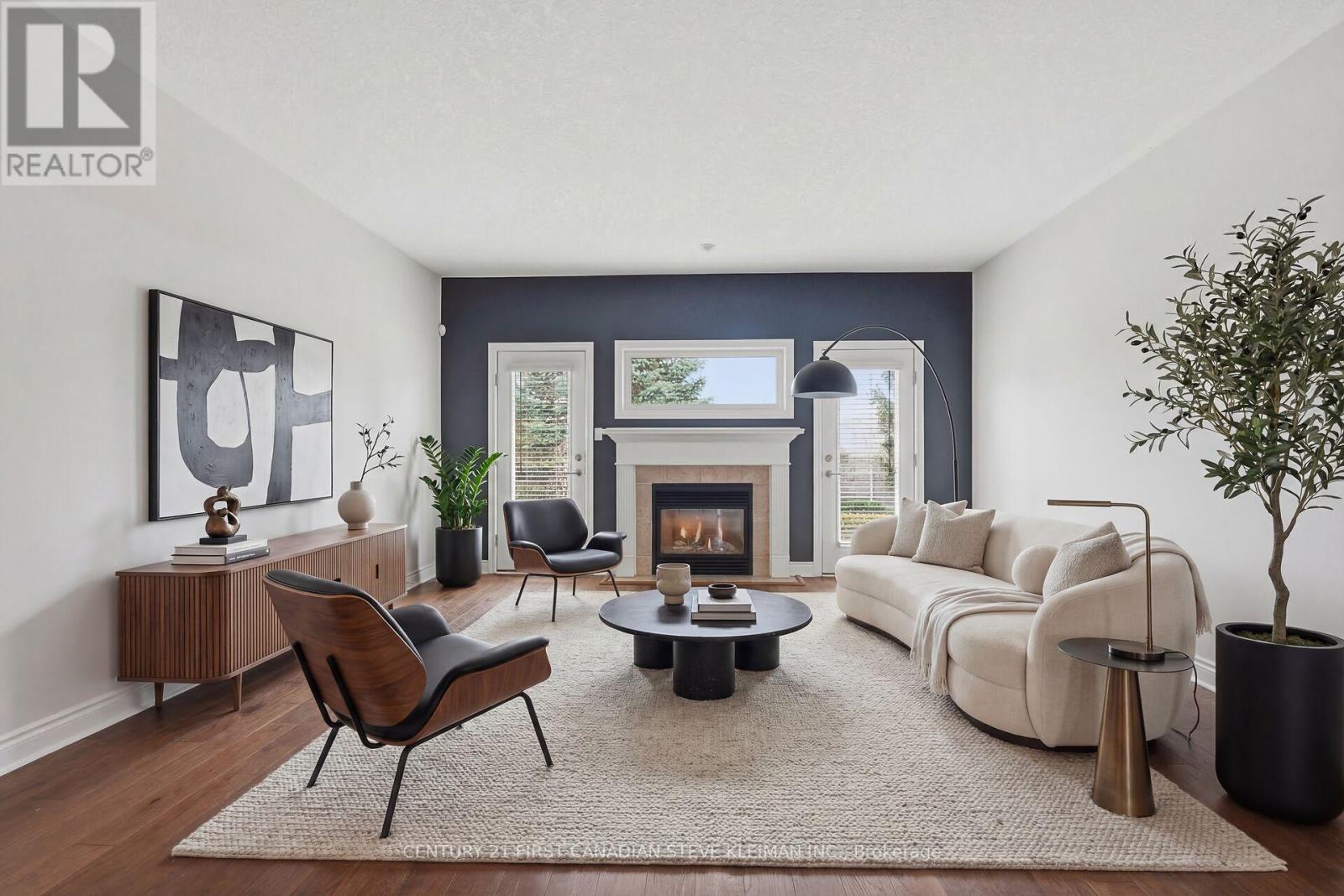 879 GARIBALDI AVENUE - 12