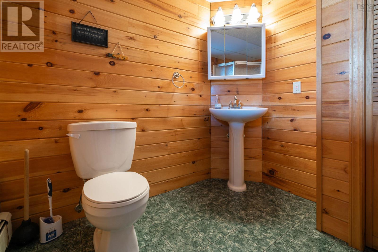 Property 11 of 51 of 7600 Highway 7 Highway