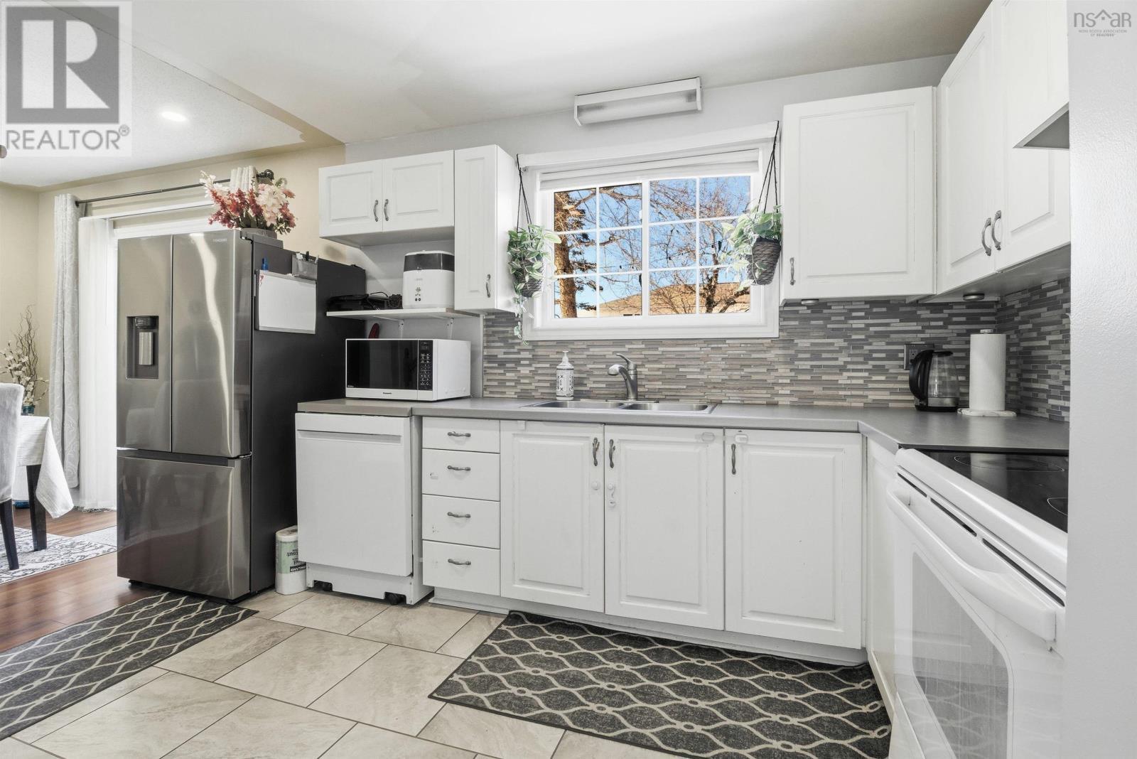 Property 11 of 48 of 40 Sugar Maple Drive