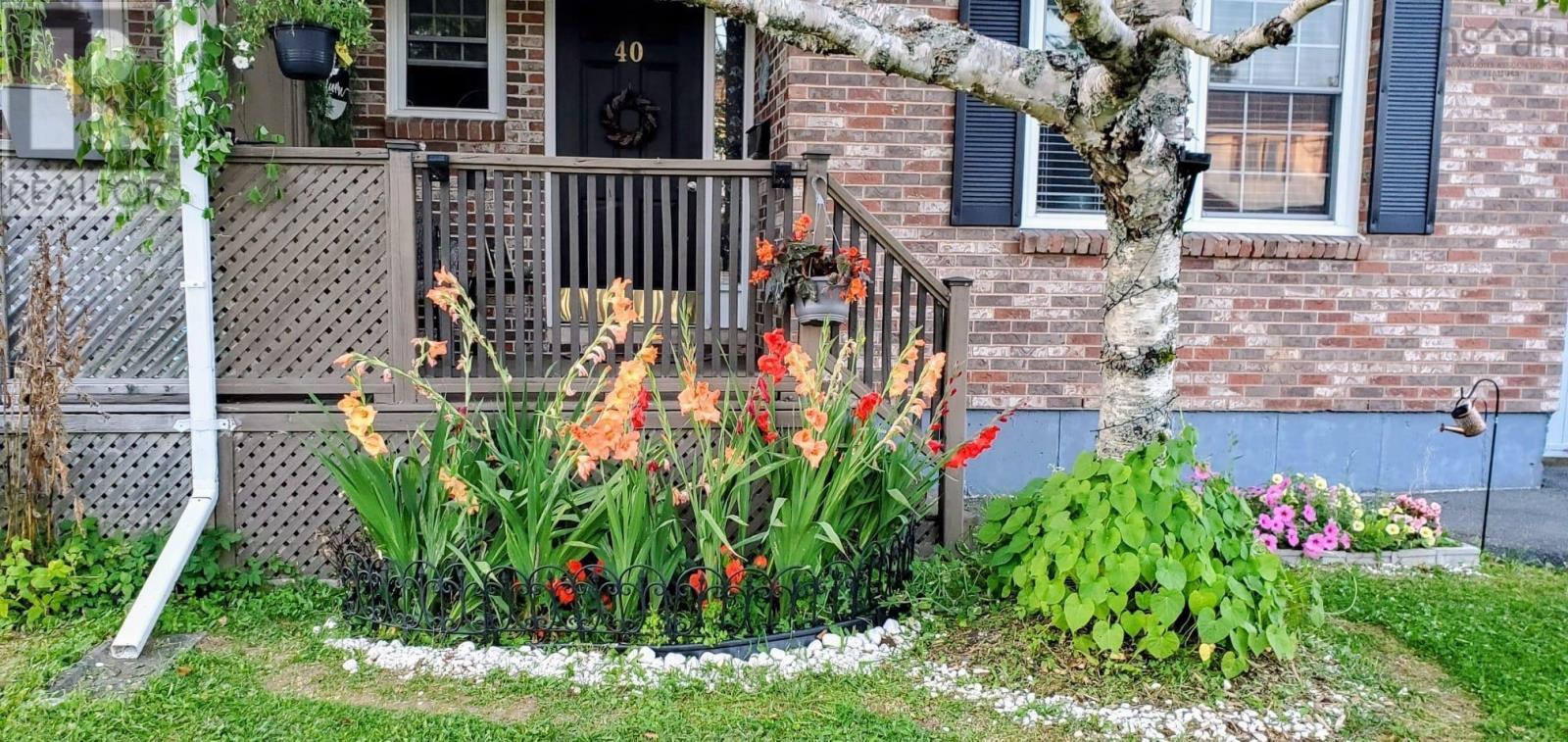 Property 39 of 48 of 40 Sugar Maple Drive