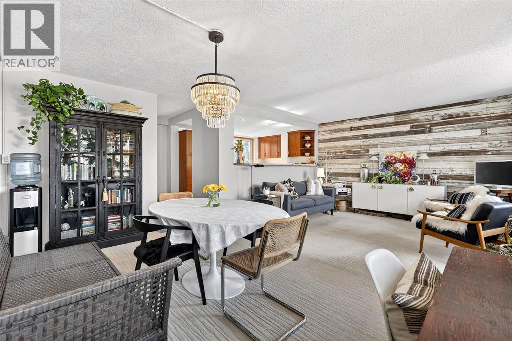 Single Family House for Sale in   Rideau Place SW Rideau Park Calgary 