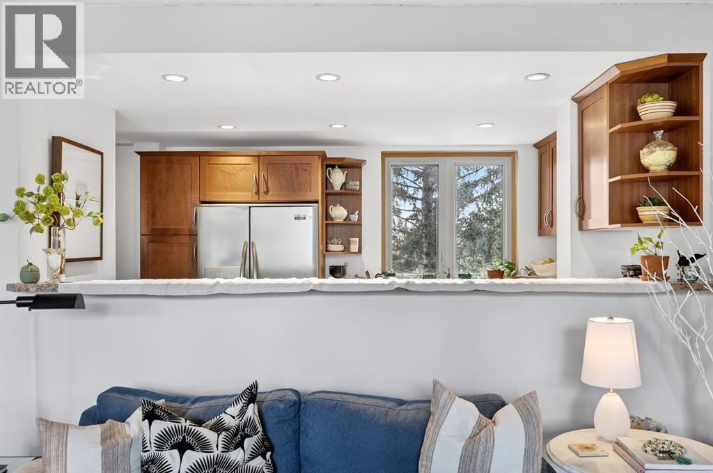 Single Family House for Sale in   Rideau Place SW Rideau Park Calgary 