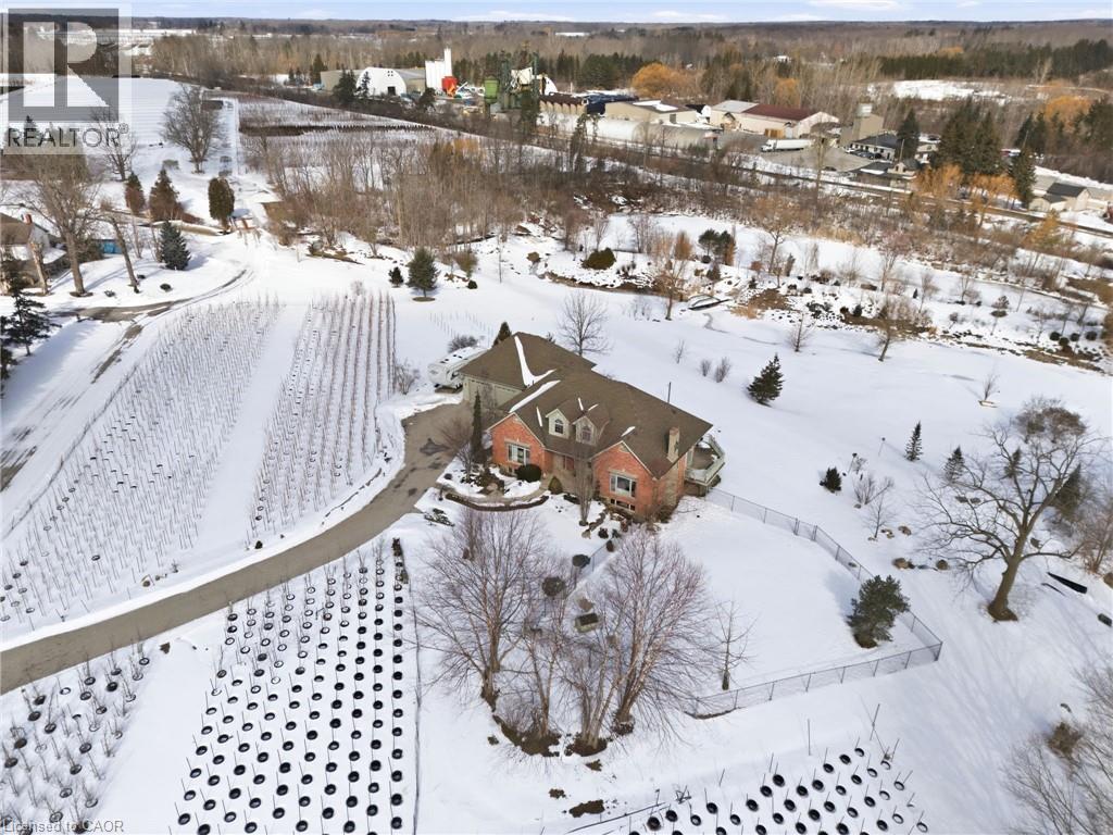 383 PARKSIDE Drive,Hamilton,,