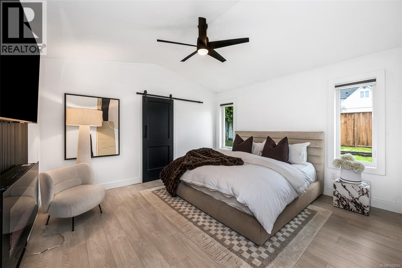 1405 MALAHAT DR - 21