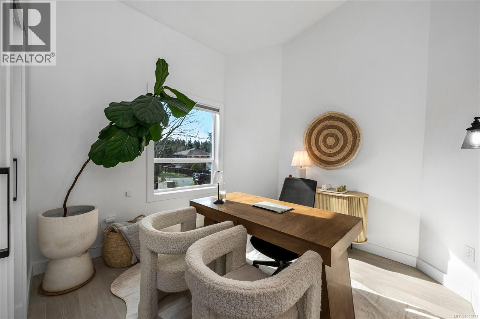 1405 MALAHAT DR - 30