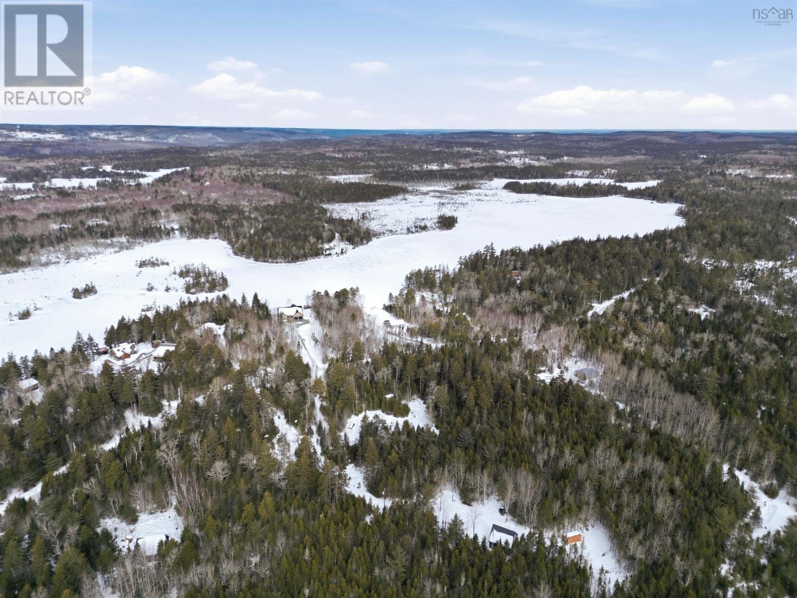 Property 10 of 40 of 195 Middle Lake South Road