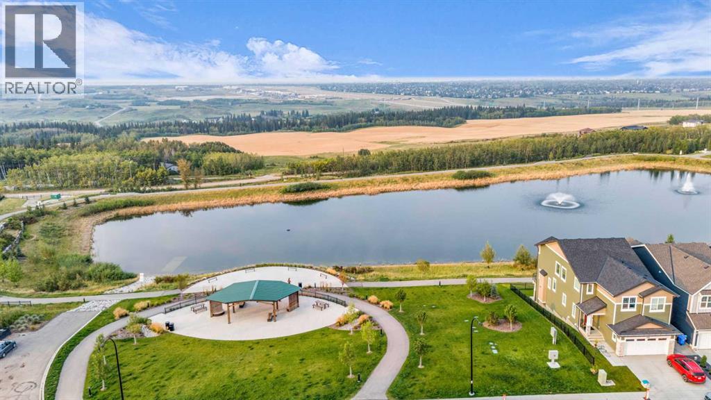 Single Family House for Sale in  Versant View SW Alpine Park Calgary 