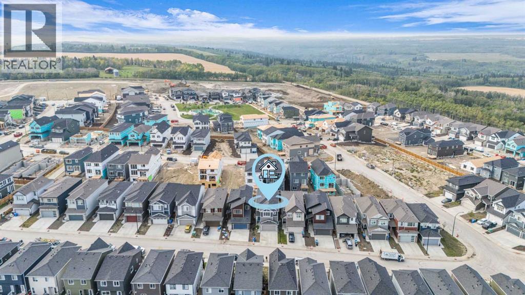 Single Family House for Sale in  Versant View SW Alpine Park Calgary 