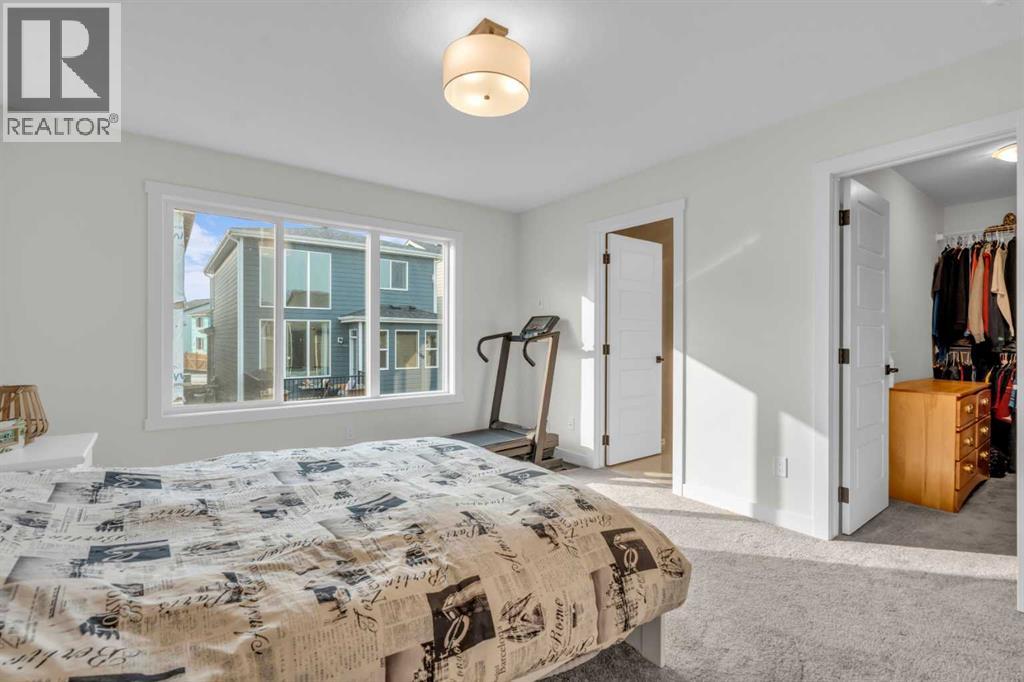 Single Family House for Sale in  Versant View SW Alpine Park Calgary 