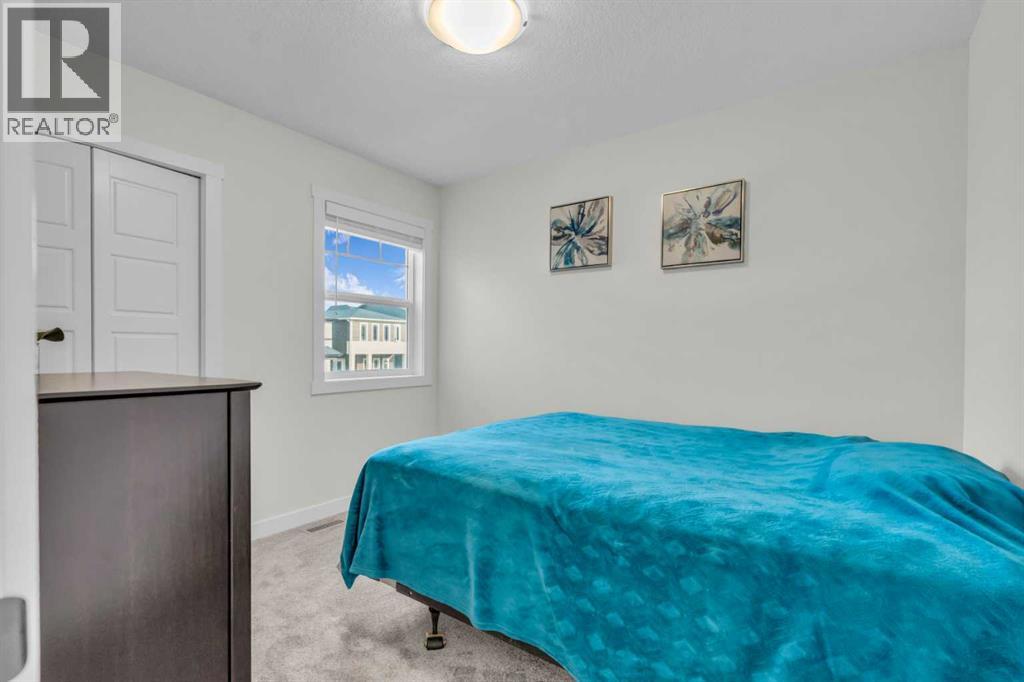 Single Family House for Sale in  Versant View SW Alpine Park Calgary 