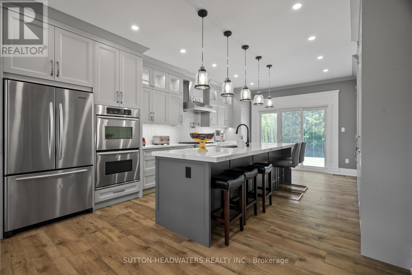 63 BROOKHAVEN CRESCENT - 6