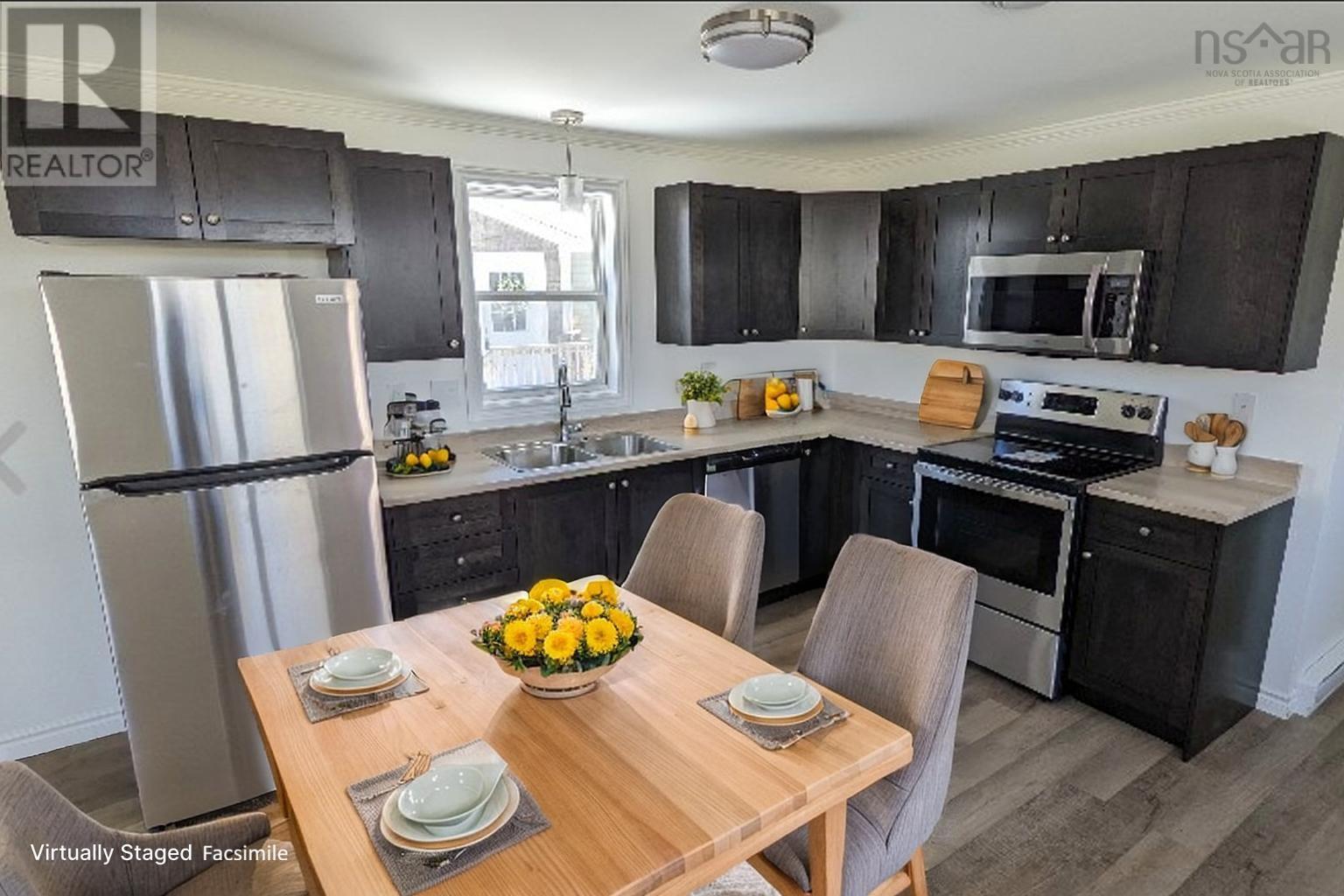 48 HIGH STREET Estates - 3