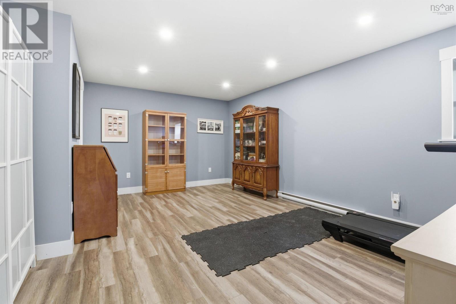 Property 10 of 48 of 27 Trout Run