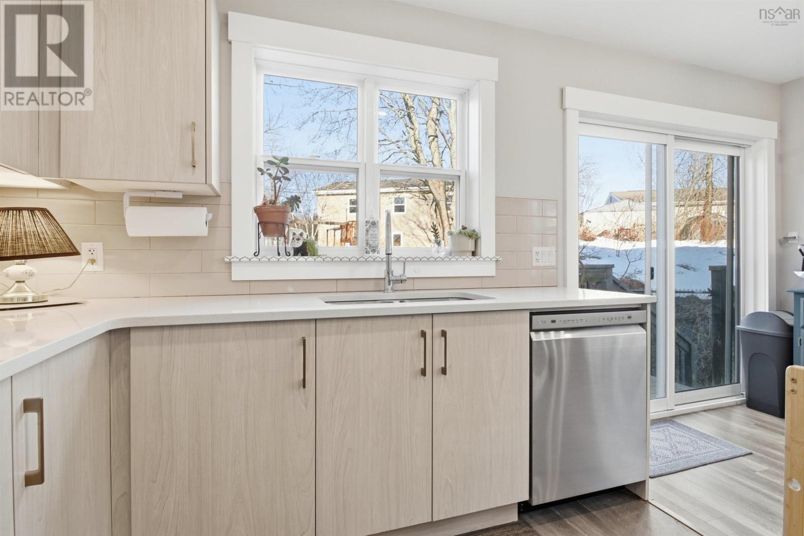 Property 25 of 48 of 27 Trout Run