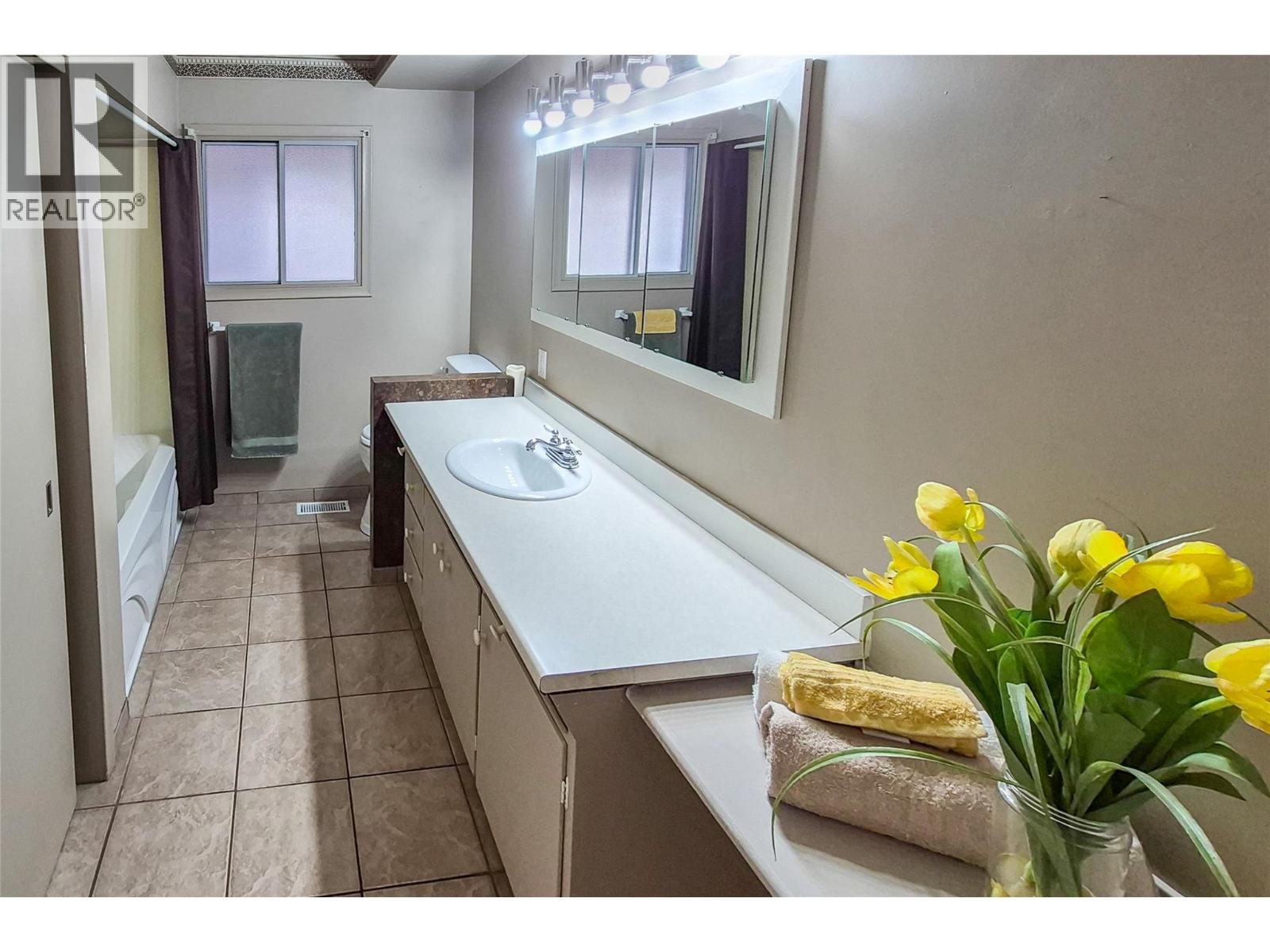 125 Kinney Avenue, Penticton