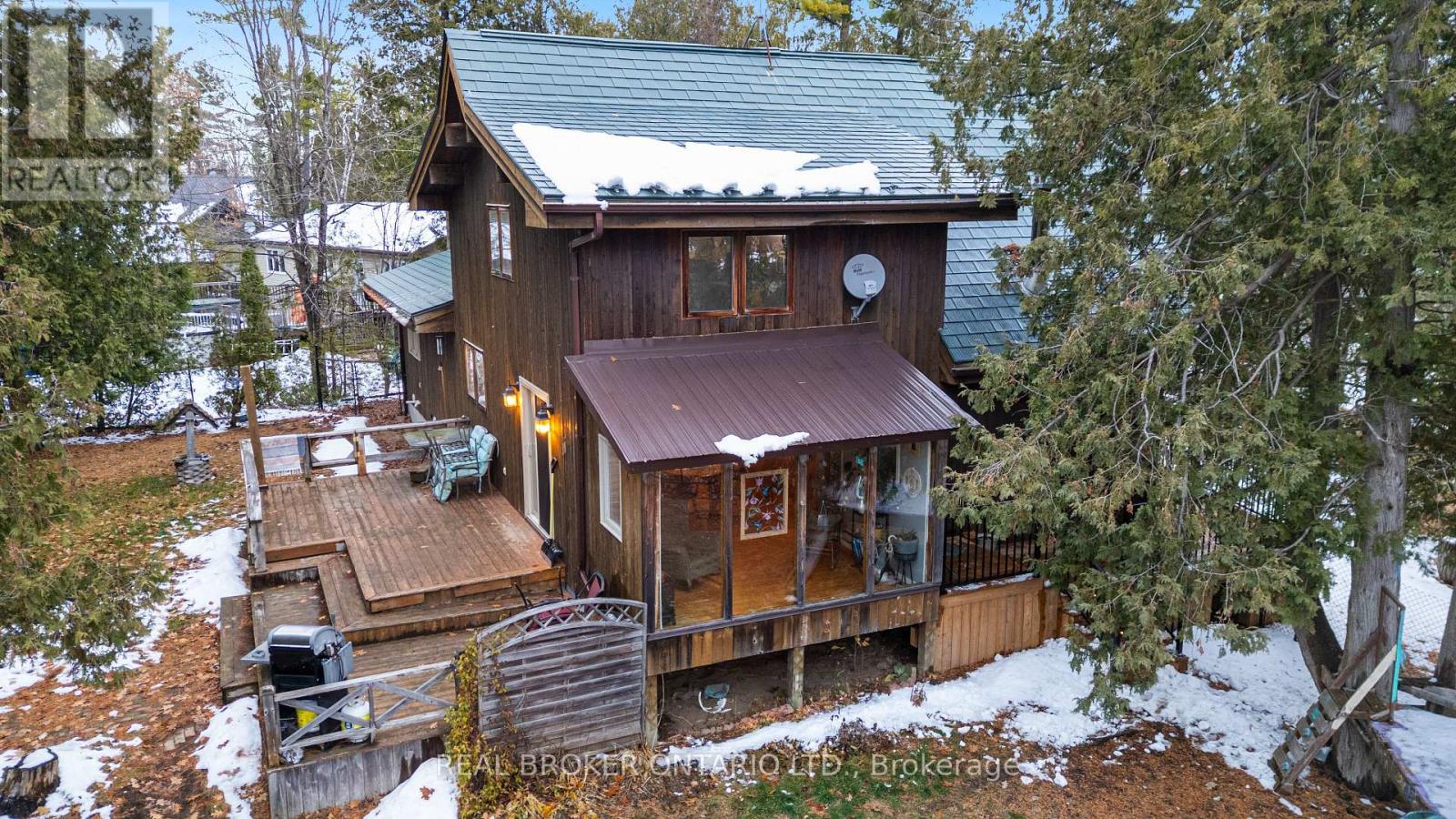 1 WOODLAND DRIVE - 41