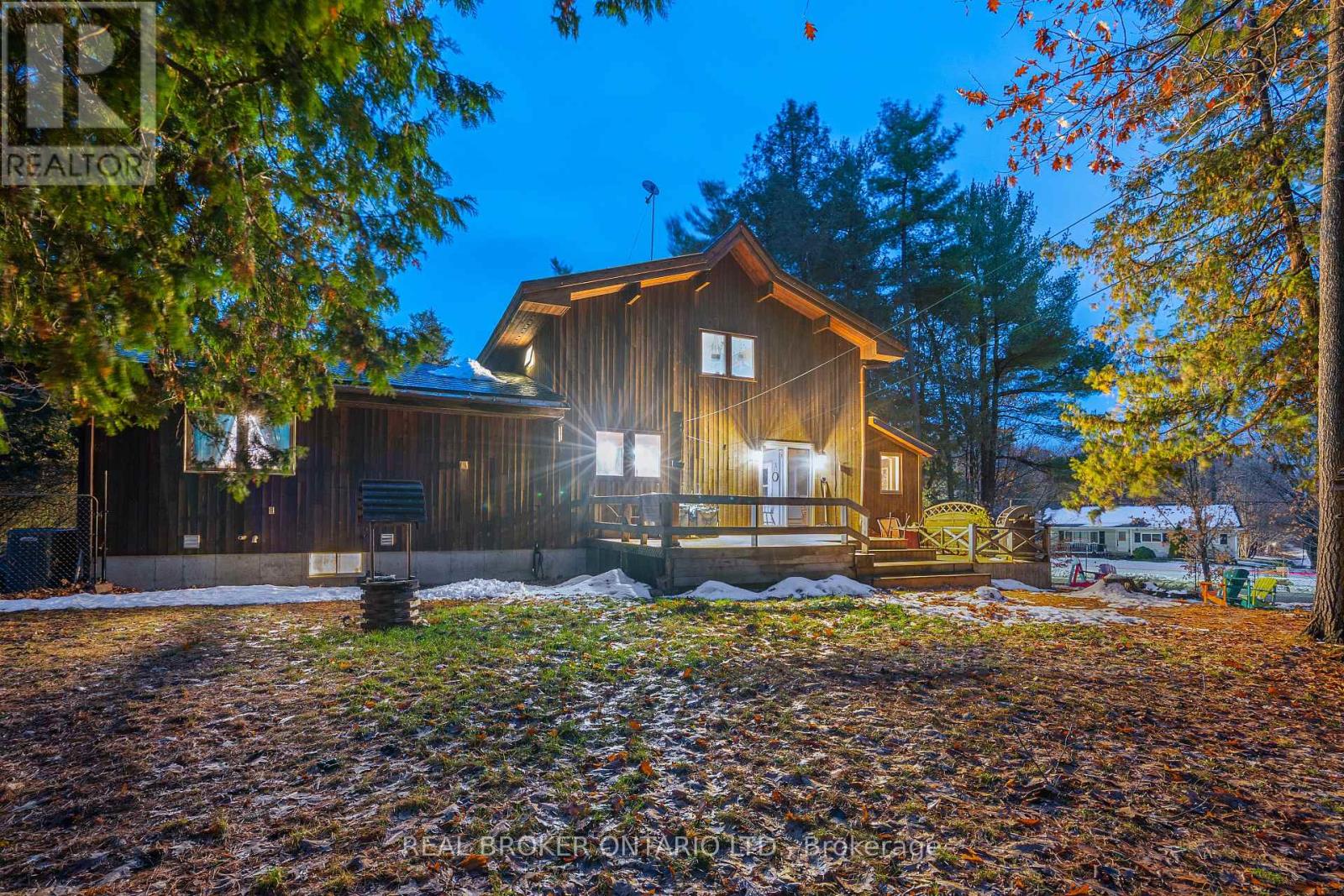 1 WOODLAND DRIVE - 42