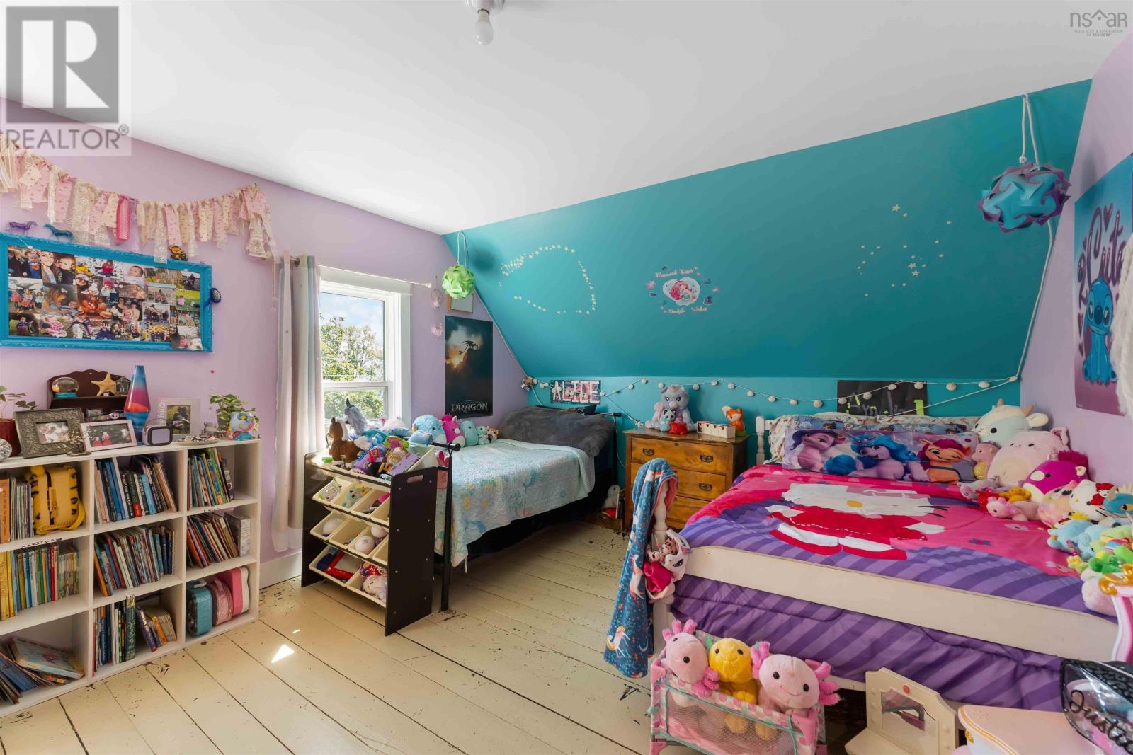 Property 25 of 43 of 113 Second Street