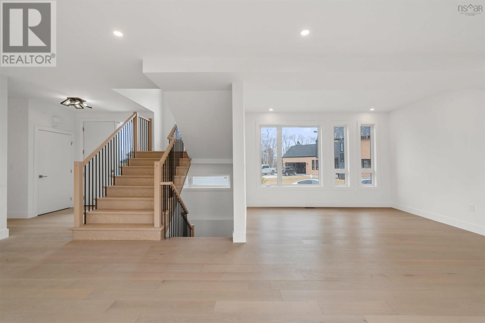 Property 24 of 39 of 11 Merion Court