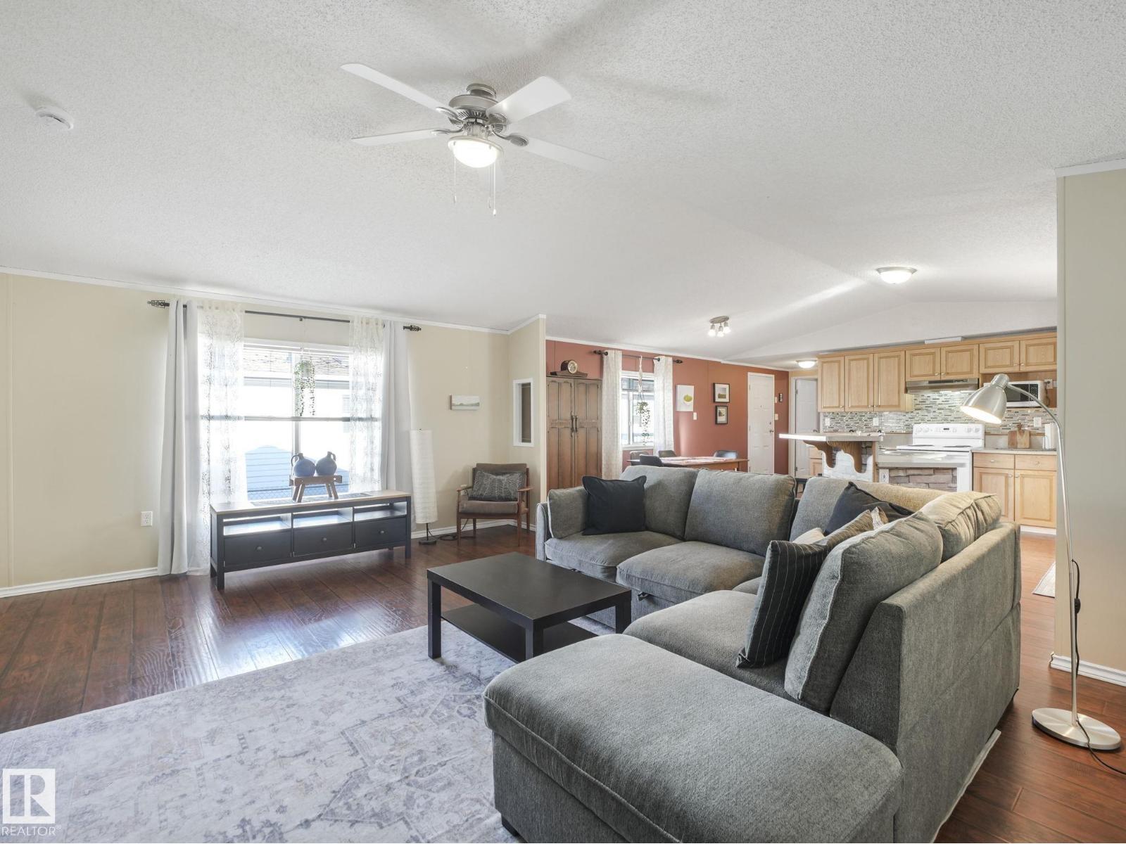 407 OAK WOOD CR NW - 18