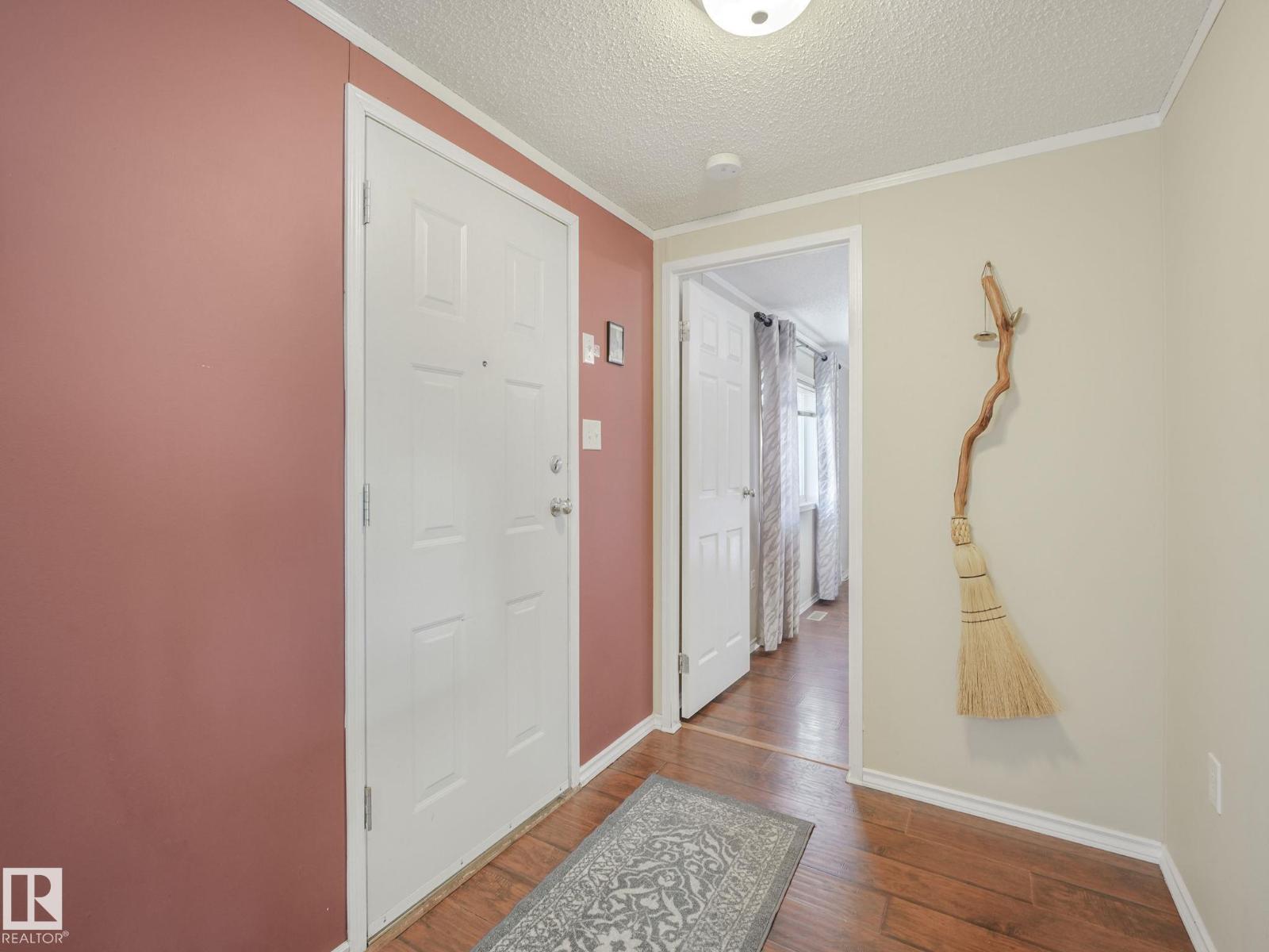 407 OAK WOOD CR NW - 28