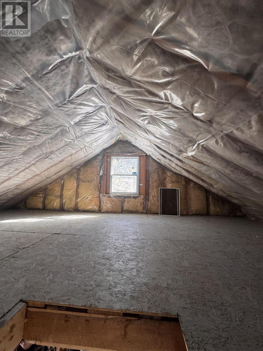 Property 11 of 15 of 3663 Victory Road