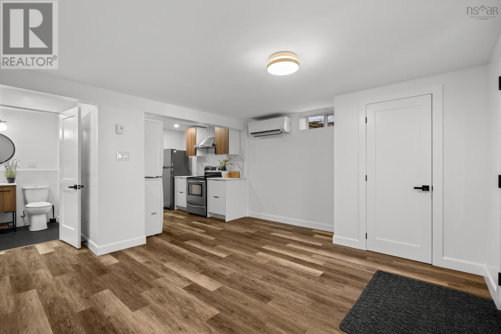 Property 35 of 49 of 18 Forest Hill Drive