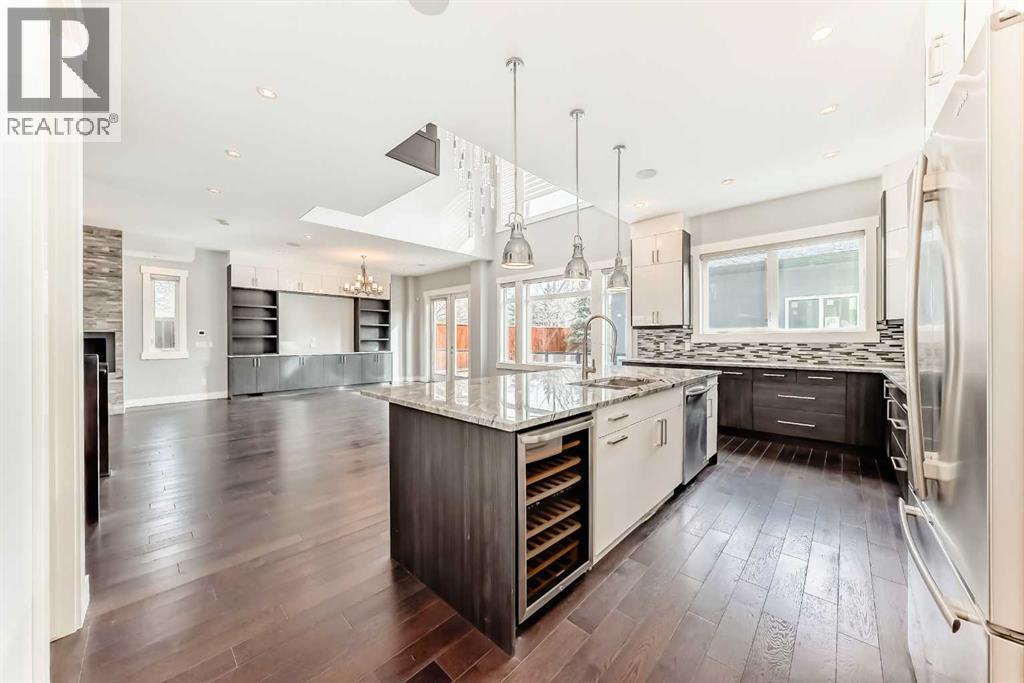 Single Family House for Sale in   Street NW Parkdale Calgary 