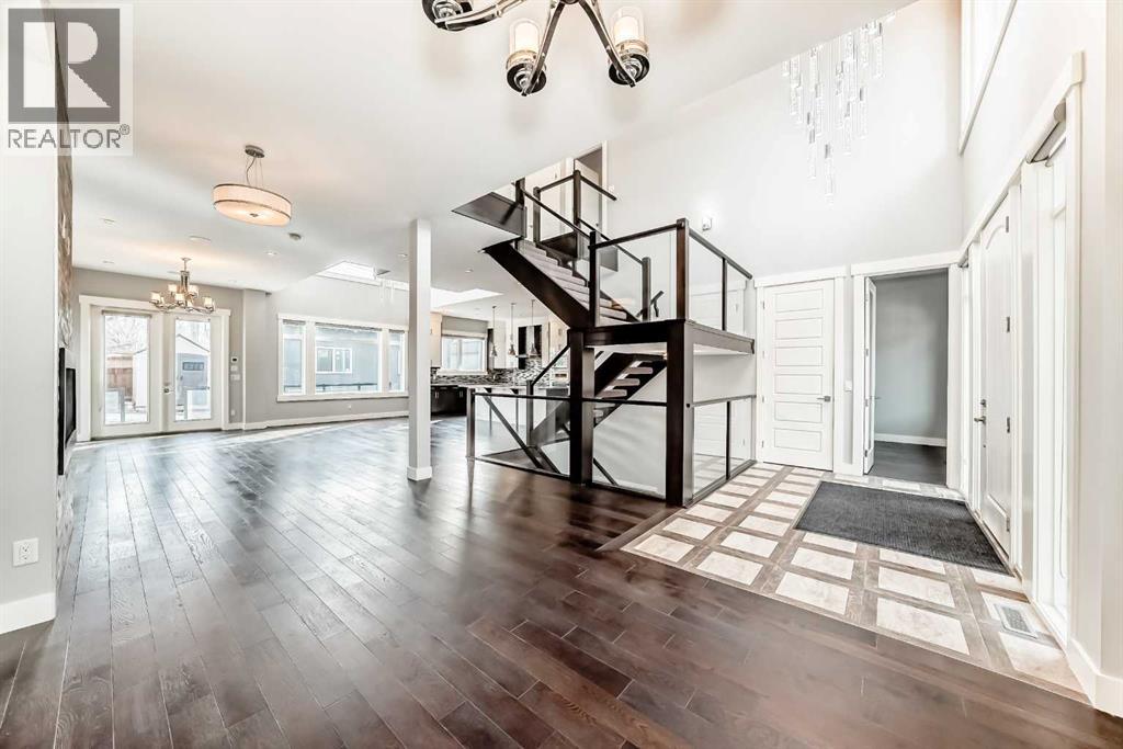 Single Family House for Sale in   Street NW Parkdale Calgary 