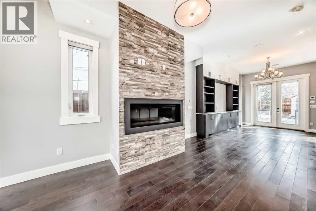 Single Family House for Sale in   Street NW Parkdale Calgary 