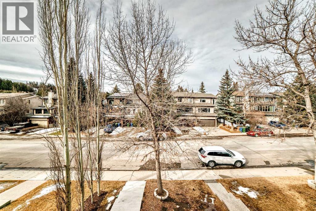 Single Family House for Sale in   Street NW Parkdale Calgary 