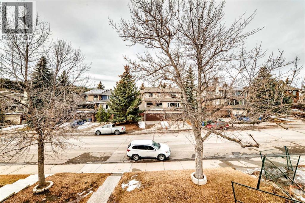 Single Family House for Sale in   Street NW Parkdale Calgary 