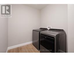 127 Addison Avenue, Lucan Biddulph, ON N0M2J0 Photo 27