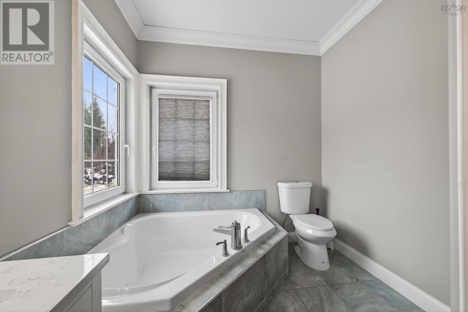 127 ASPEN GROVE HOWIE CENTER - 24