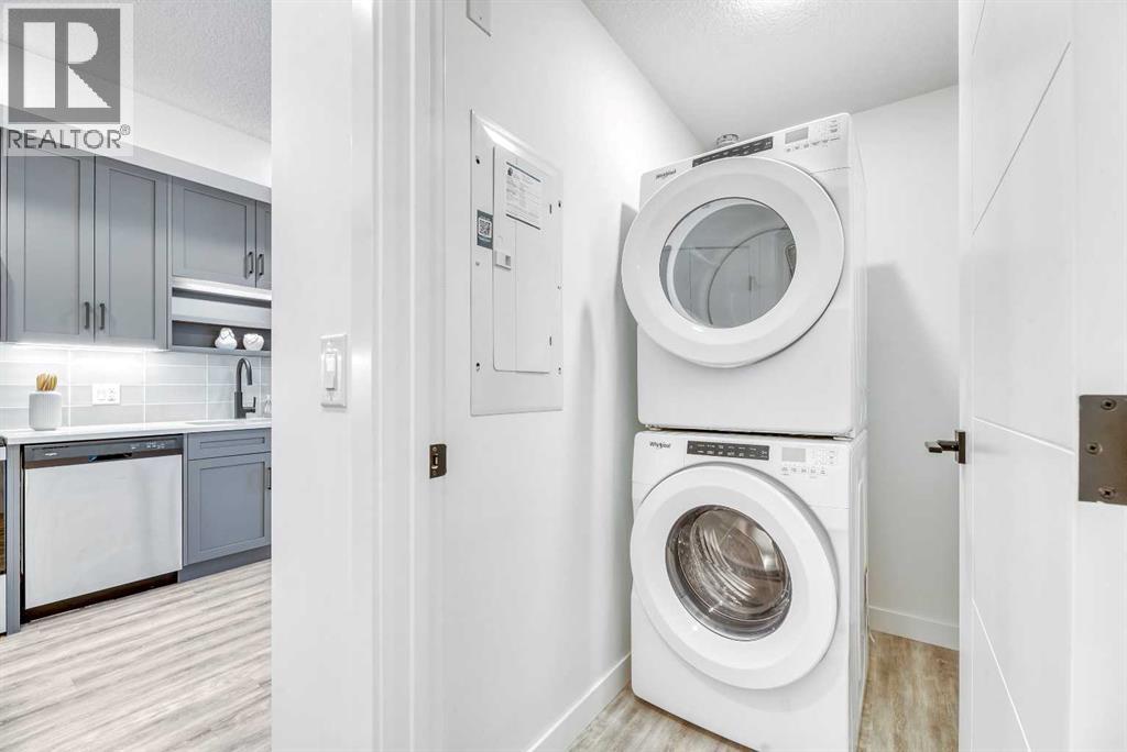 Single Family House for Sale in   University Avenue NW University District Calgary 