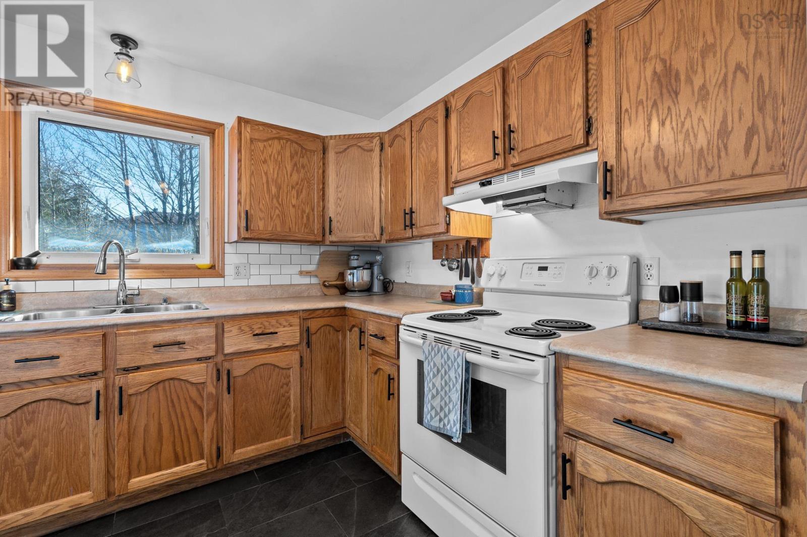 Property 34 of 48 of 257 John Stewart Drive