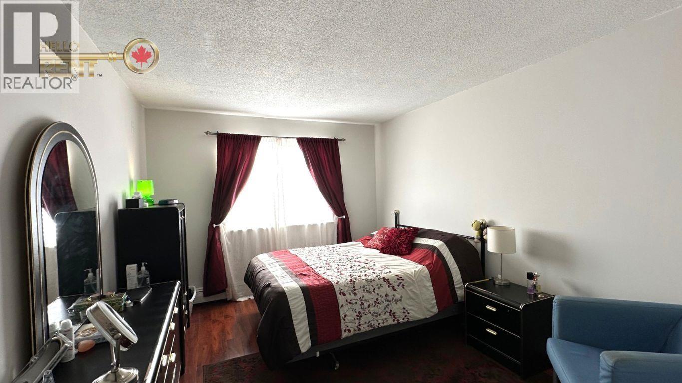 208 131 W 4TH STREET, North Vancouver